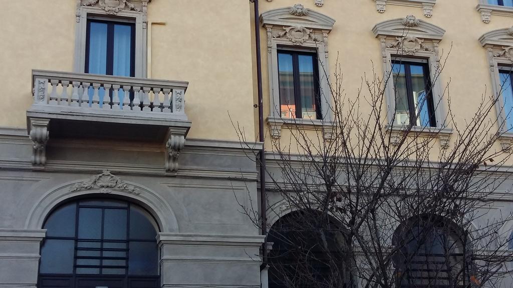 Hotel La Nuova Rotaia Gallarate Exterior foto